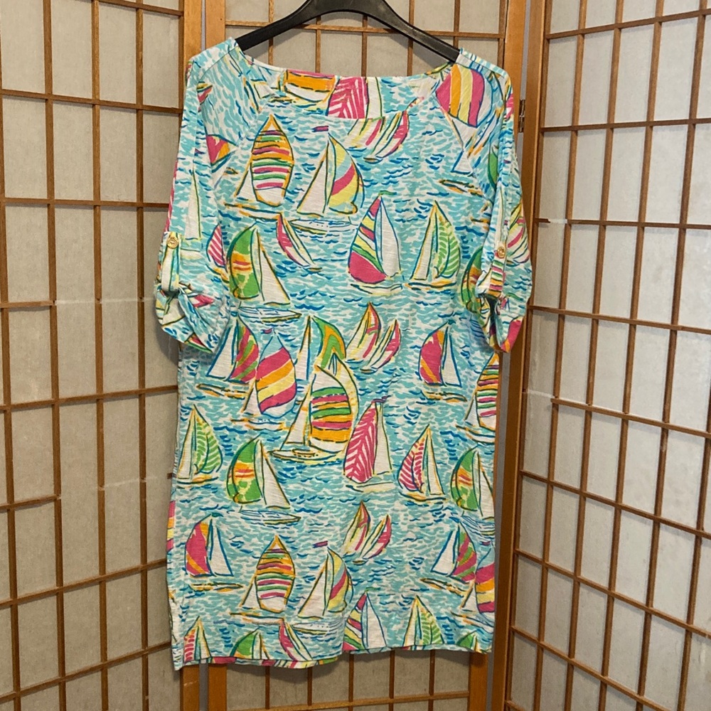 Lilly Pulitzer women’s tee shirt dress Turquoise, Yellow, Pink